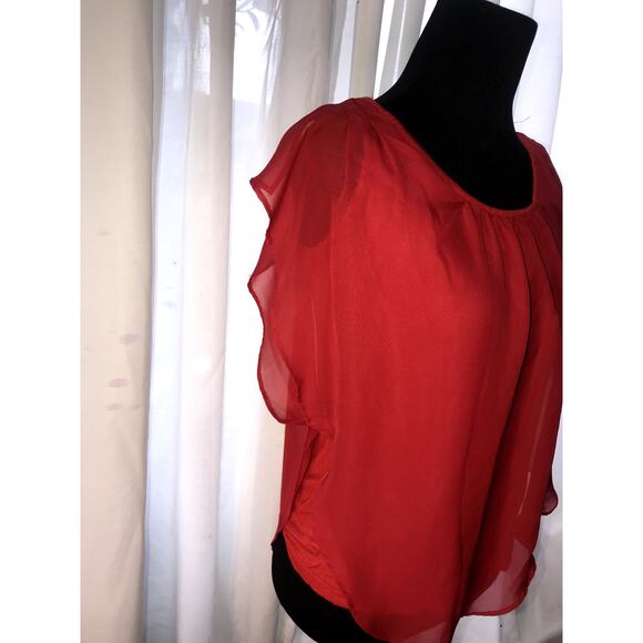 AGB red sheer ruffle sleeveless layered blouse women's size small - Picture 2 of 6